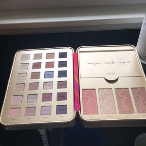 Tarte Holiday collection Eyeshadow/Face Palette